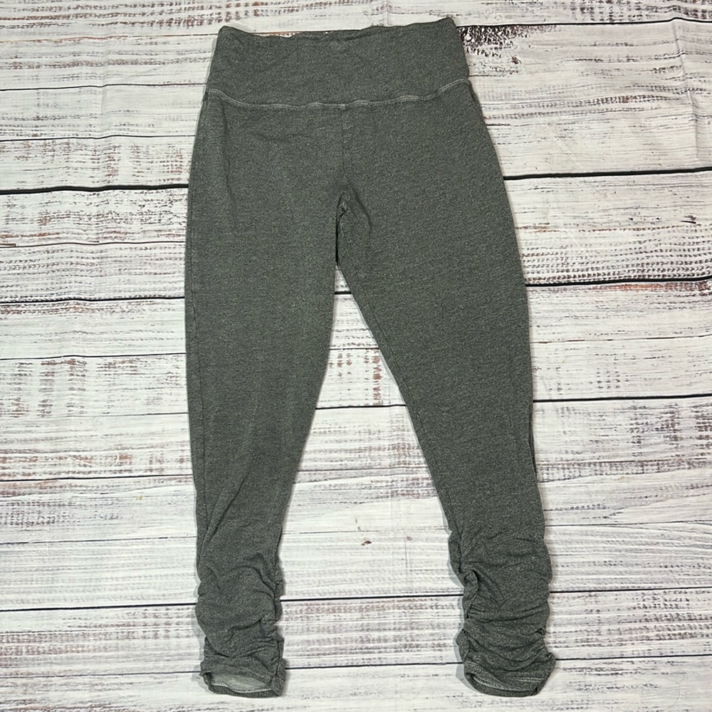 Sundry Gray Soft Knit Ankle Ruched Leggings Woman Size 3